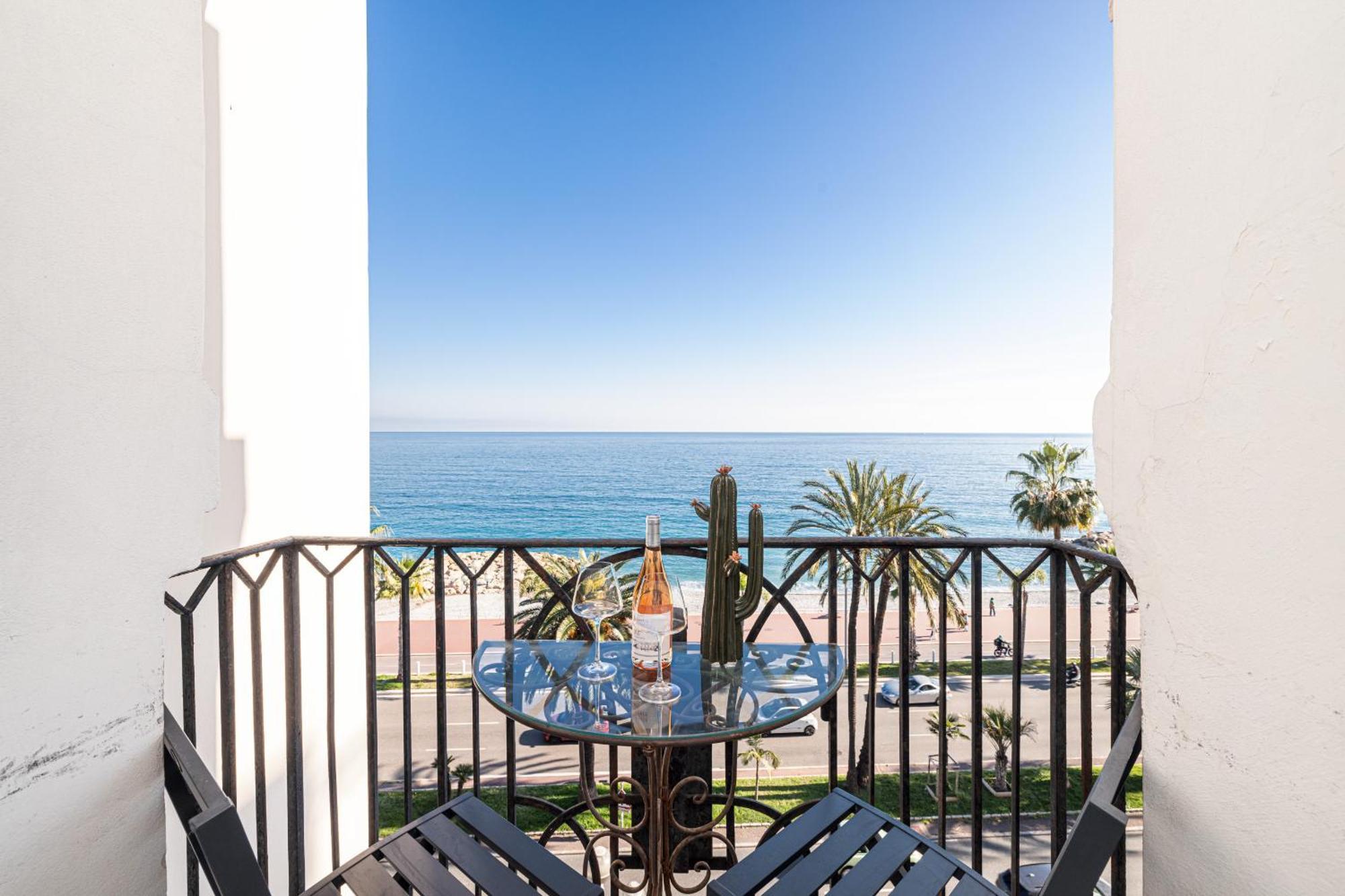 Sea View - 2 Bdr Promenade Des Anglais Nice Bagian luar foto
